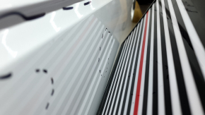 Bare front left door for Audi A4 B9 20-25 white LY9C, painted 0.3-0.35, dents