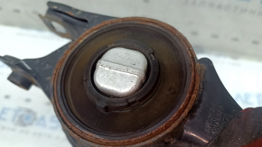 Lower front right arm Honda Accord 18-22 cracked silent block, rusty