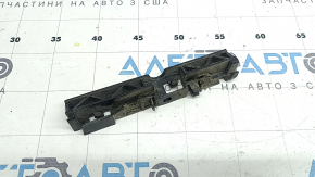 Left threshold mount for Audi A6 C7 12-18