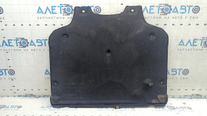 The rear engine guard of the Audi A4 B9 17-25 is worn and torn.