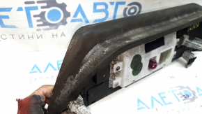 BMW 3 Series G20 19-20 10.25" Monitor Display Chips and Soot