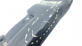 Lincoln Corsair 20-26 right door-wing seal, tears