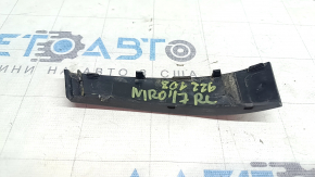 Left headlight cover for Kia Niro 17-22 is small, structure, and the mount is broken.
