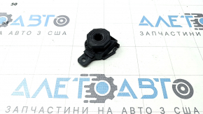 Upper right radiator mount for Lincoln Corsair 20-26