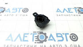 Upper right radiator mount for Lincoln Corsair 20-26