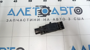Mitsubishi Galant 04-12 Central Airbag Sensor