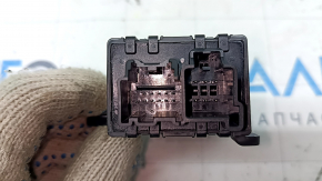 Lincoln Corsair 20-26 Rear Seat Heated Control Unit