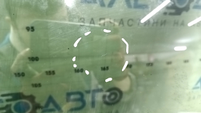 The sunroof glass of a BMW 3 G20 19-26 is covered in soot, the seal is melted, and there are scratches on the glass.