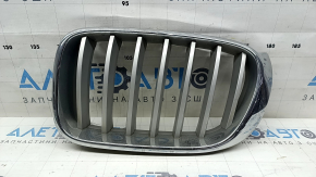 Left BMW X3 F25 15-17 radiator grille, chrome, cracked, chrome defect