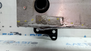Kia Niro 17-19 HEV, PHEV front bumper reinforcement with fangs is dented