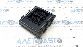 Lincoln Corsair 20-26 Underhood Fuse Box
