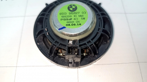 The driver's knee speaker of the BMW 4 F32/33/36 14-20 is crushed