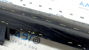 Left threshold of Toyota Prius 30 10-15 black, dented, lower fastener torn off, scratches