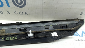 The left front pillar molding of a 2021-26 Nissan Rogue has become worn out.