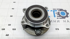 Front left hub Lexus CT200h 11-17 KOYO