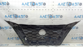 2021-23 Nissan Rogue grille without camera US built