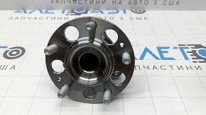 Rear right hub Hyundai Elantra AD 17-20 sport