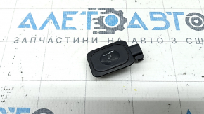 The inner tailgate closing button on a Ford Escape MK3 13-19 is worn out.