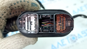 Wiring for the front left door of a Jeep Grand Cherokee WL 21-26 keyless entry system