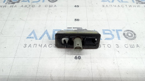 Left tailgate number plate light for Toyota Rav4 16-18