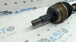 The front right half shaft of a Nissan Rogue 22-23 1.5 AWD has a stripped thread.