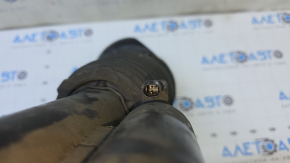 The front left air shock absorber of a BMW 7 G11 G12 16-22 RWD is leaking air.