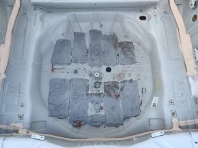 Nissan Rogue 21-26 trunk tray on the body