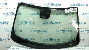 Jeep Grand Cherokee WL 22-26 heated windshield with rain sensor and wiper