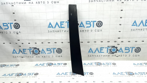 The front right side door trim for Toyota Rav4 13-18 is black in structure, the fastening is broken, and it's stuck to the glue.