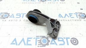 Front left muffler bracket for Jeep Grand Cherokee WL 22-25 PHEV