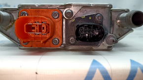 The electric heater for the Jeep Grand Cherokee WL 22-26 PHEV has a broken connector.