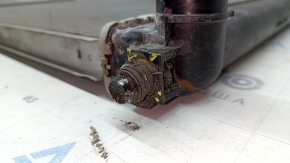 Toyota Rav4 16-18 hybrid radiator cooling water, honeycombs are crumbling
