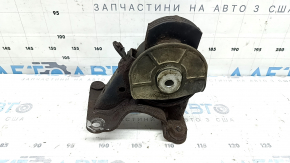 The rear engine mount of a 2016-2018 Toyota Rav4 hybrid is rusty and has microcracks.
