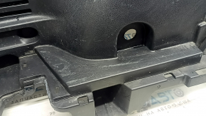 Left arch trim for Toyota Rav4 16-18 hybrid, black, scratches, worn