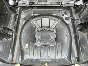 Jeep Grand Cherokee WL 22-26 PHEV trunk tray on the body
