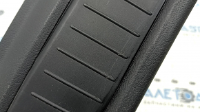 Jeep Grand Cherokee WL 22-26 trunk opening trim, black, scratches