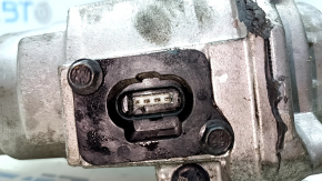 The bare heater housing (top) of a Jeep Grand Cherokee WL 22-26 without an actuator.