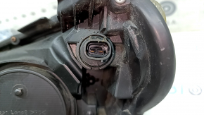 Toyota Rav4 16-18 right front headlight, halogen