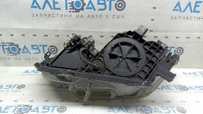 Toyota Rav4 16-18 right front headlight, halogen