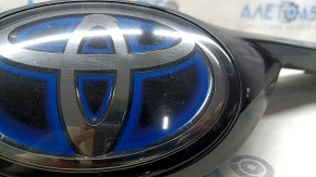 Toyota Rav4 16-18 radiator grille with chrome moldings, with a radar emblem, with a seal, chips