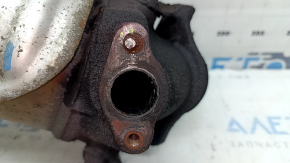 Exhaust manifold with catalytic converter for Toyota Rav4 2018 hybrid, with guards, rusty, broken stud