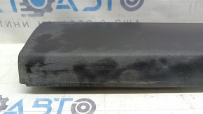 Lower front right door trim for Toyota Rav4 16-18: structure, scratches, broken fasteners