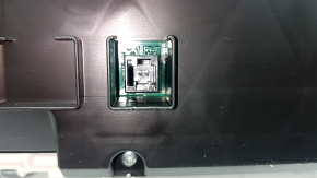 Honda Accord 23-26 hybrid 31k instrument cluster, crack in mount