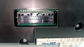 Honda Accord 23-26 hybrid 31k instrument cluster, crack in mount