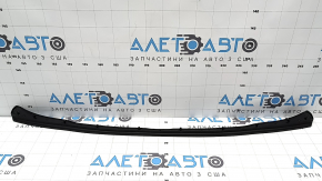 Front hood seal for Porsche Cayenne 19-26
