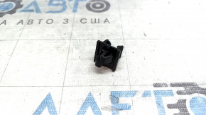 Kia Sportage 23-26 hood support rod latch