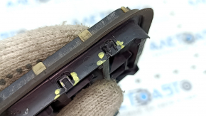 Left Ford Edge 15-24 small ventilation shield, cracks in the fasteners