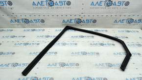 Rear right window seal for Kia Sportage 23-26