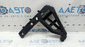 The left rear bumper mount for a Kia Sportage 23-25 is broken.