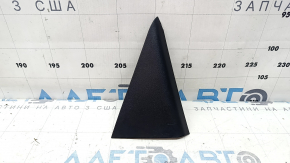 Kia Sportage 23-26 interior rear left triangle door trim, scratches